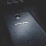 OnePlus 10T ve Samsung Galaxy S22 Karşılaştırması